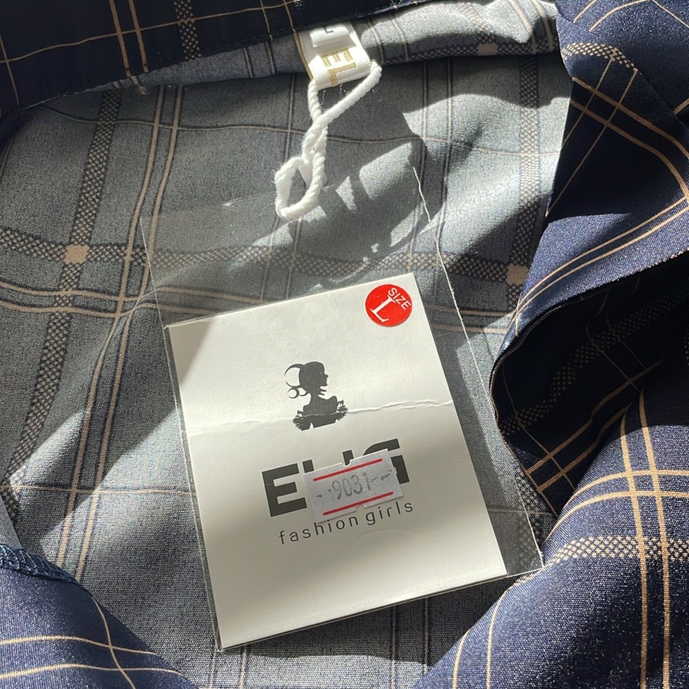 Monroll Blue & Tan Plaid Dress with Tie Large - Picture 8 of 9